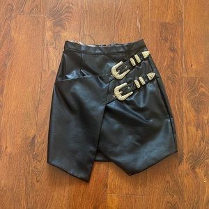 House of CB black leather skirt